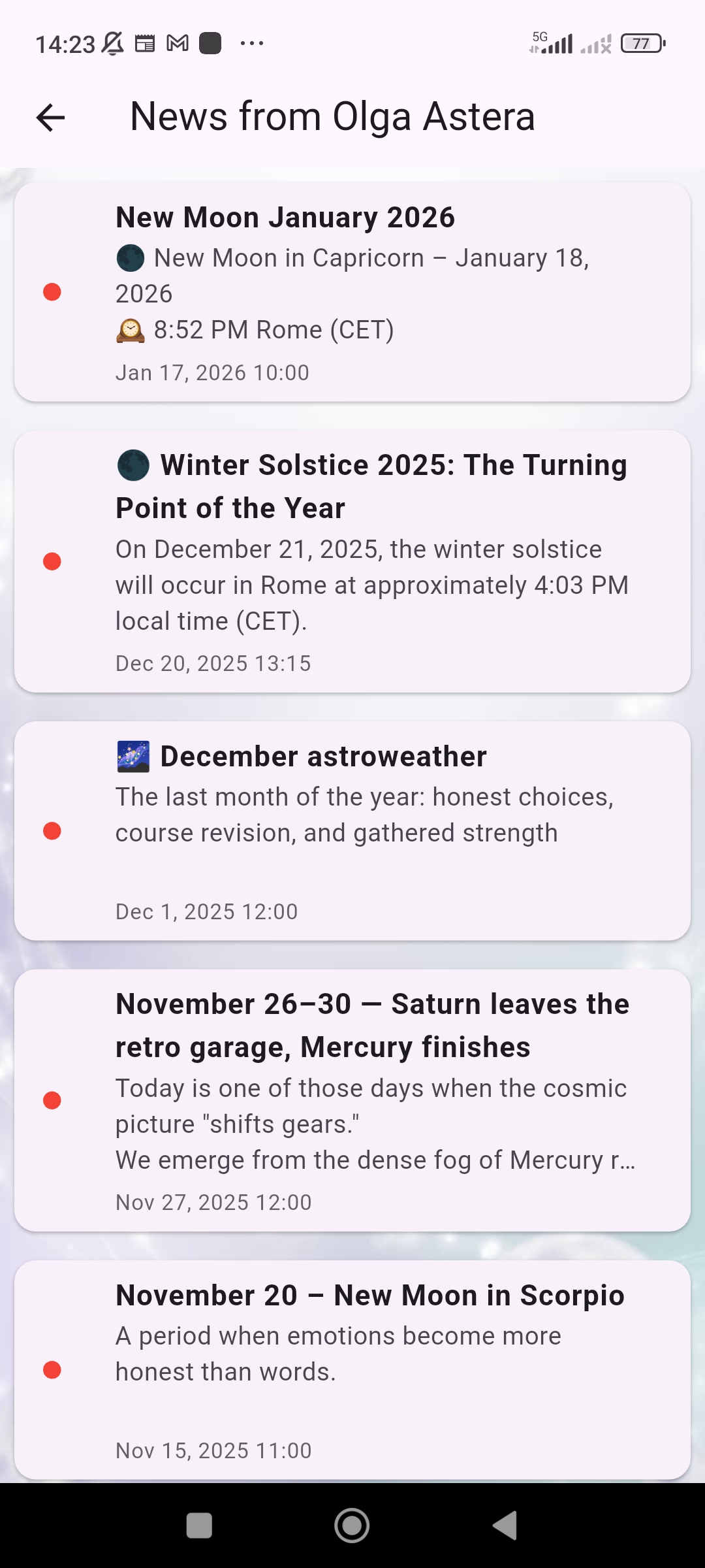 Astera News screen with astrology and tarot updates